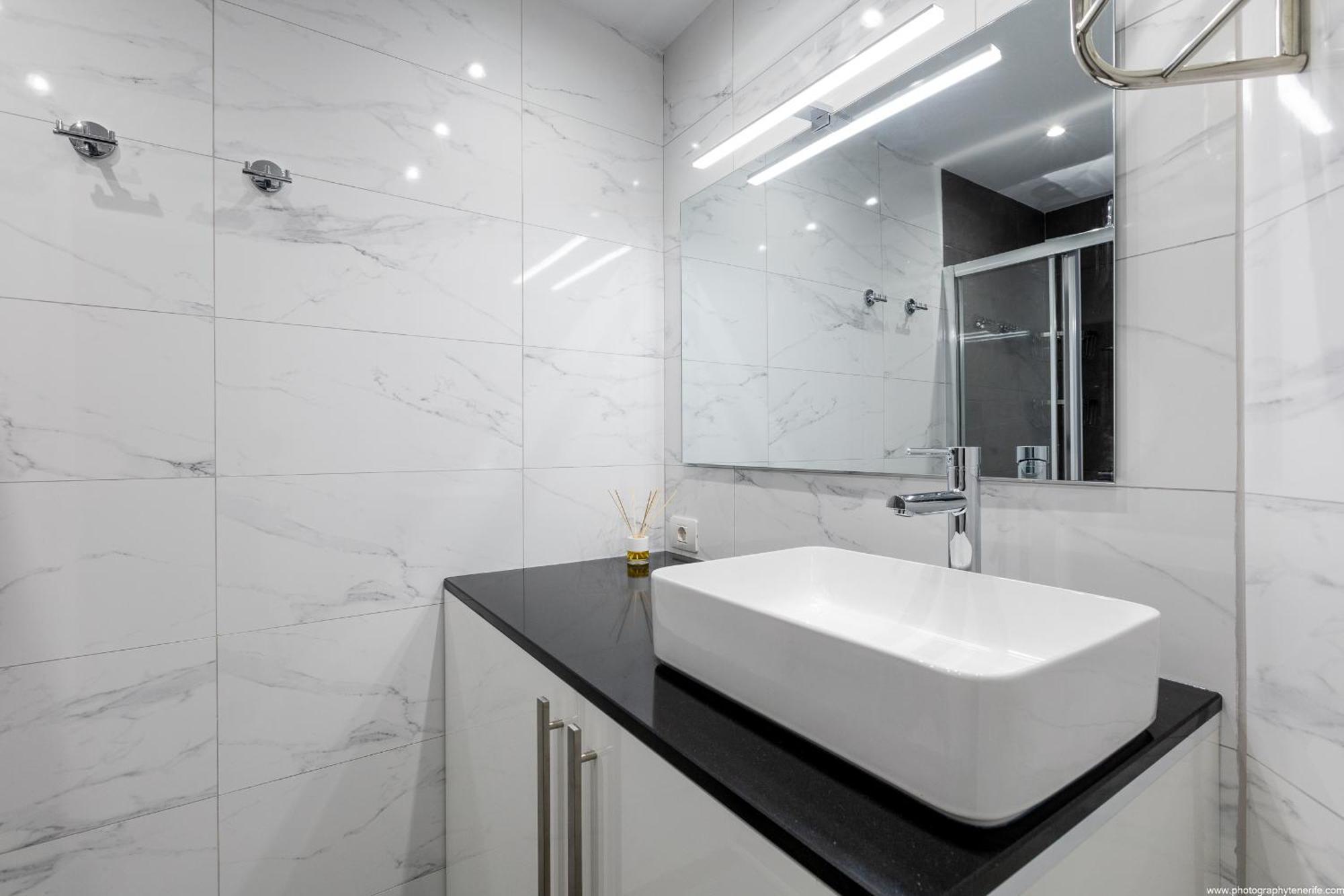 Great Location 1 Bedroom Apartment Costa Adeje  Bagian luar foto